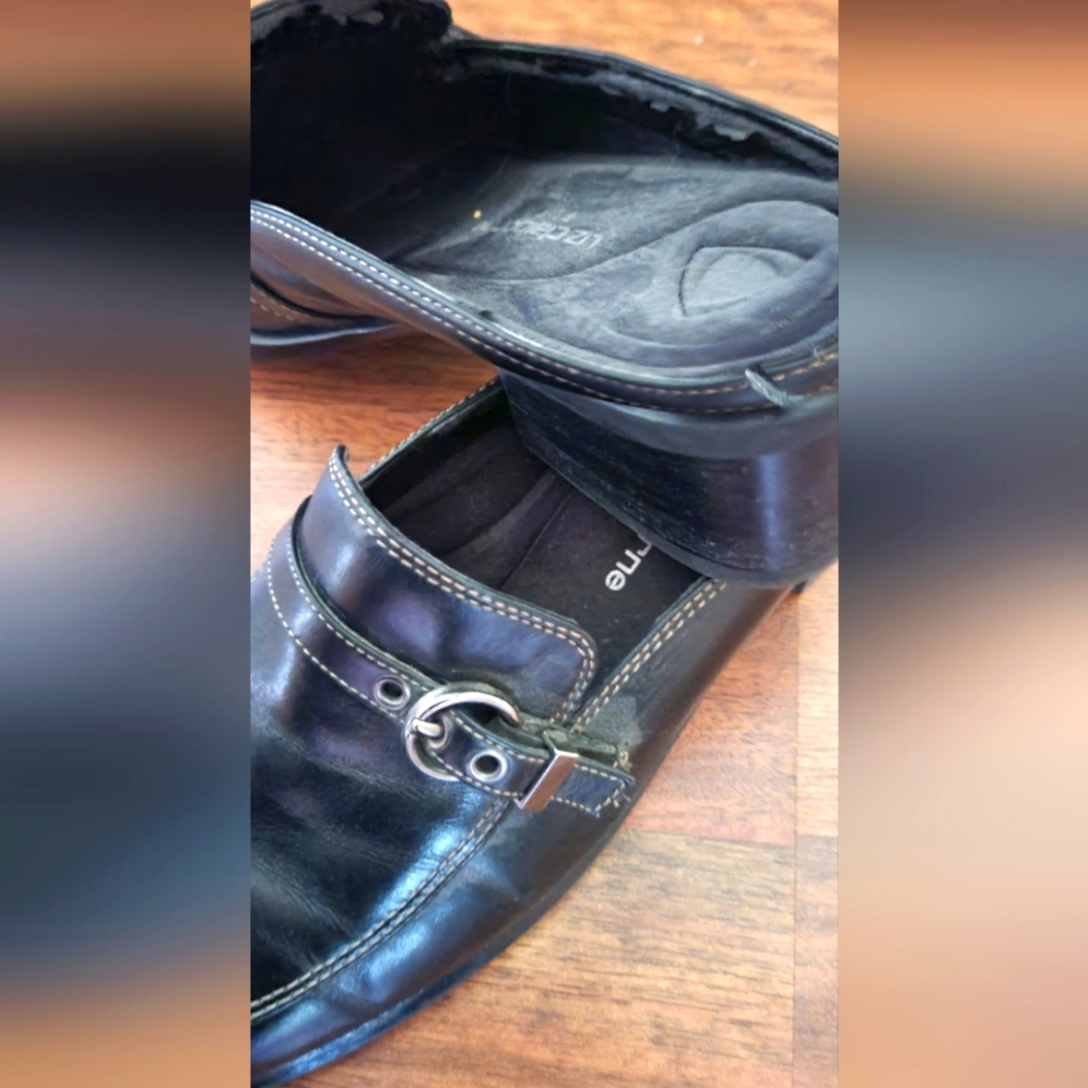 Liz Claiborne shoes